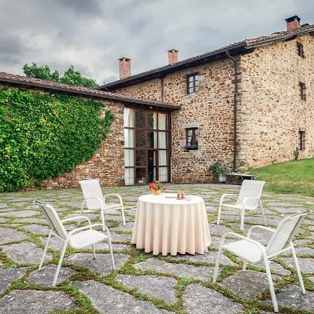 Caserio Iruaritz Kır Evi *